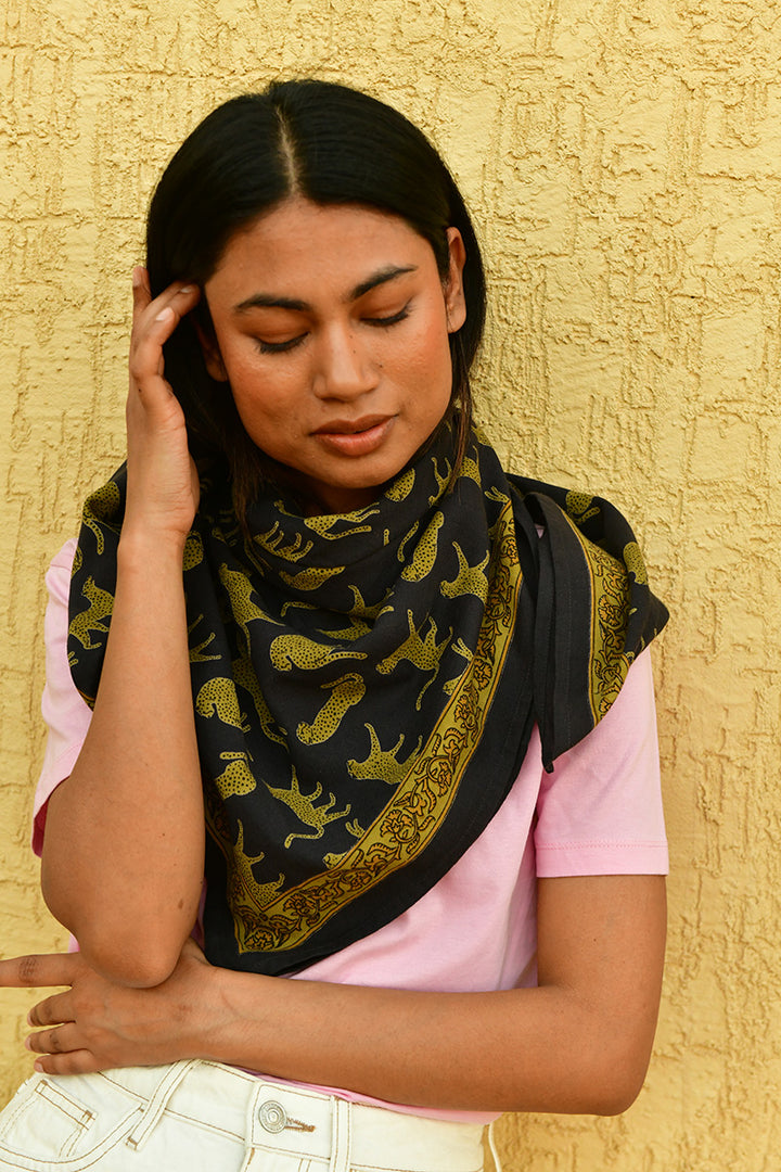 Grand foulard FAUVE Nuit — Byzantine